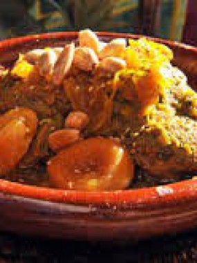 Tajine d'Agneau aux abricots et fruits secs