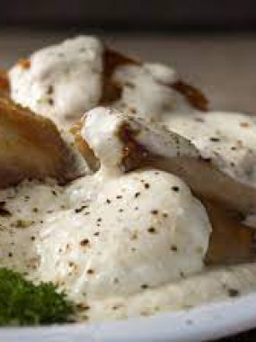 Suprême de chapon au vin Jaune du Jura et aux Morilles