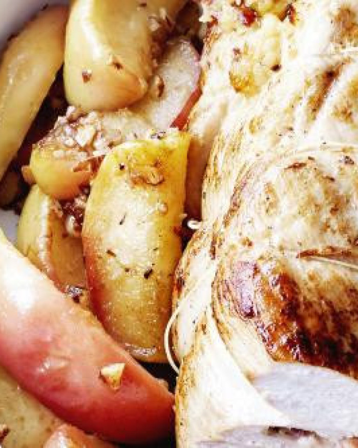 Roti de dinde farci aux pommes et camembert