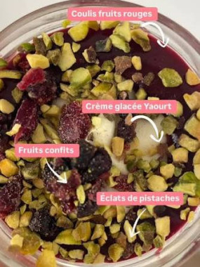 Bombe glacée fruits rouges pistaches